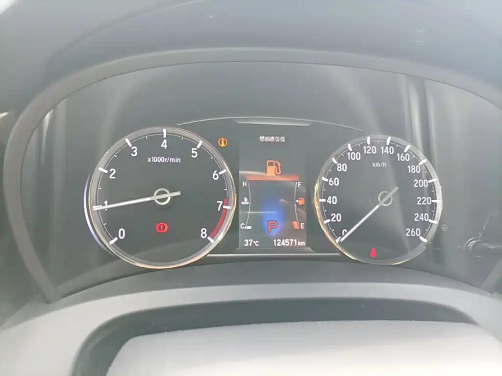 Honda Spirior 2016 — фото 12