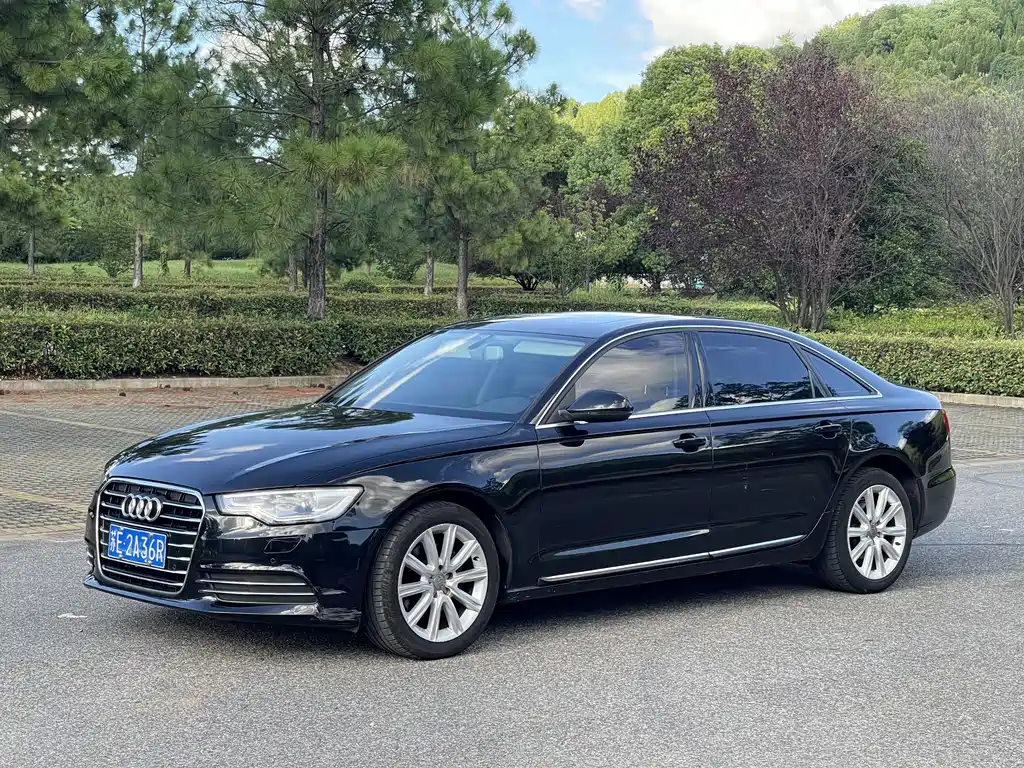 Audi A6L 2015 — фото 1