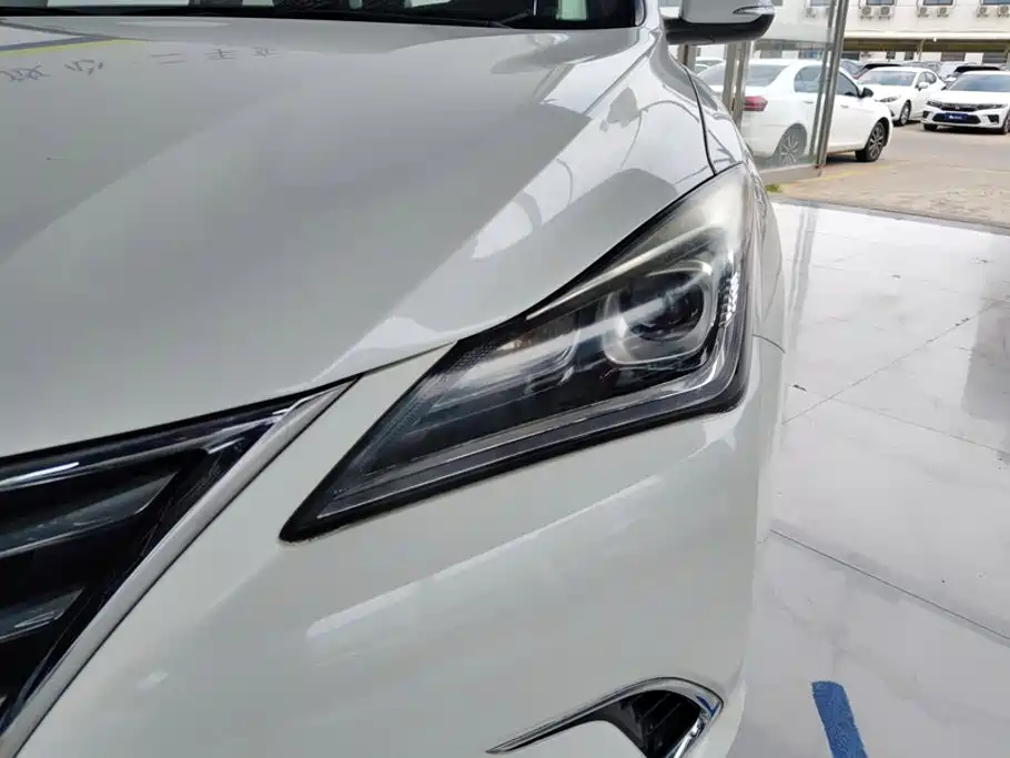 Changan Eado 2018 — фото 5