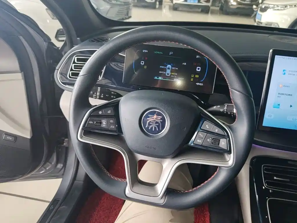 BYD Qin PLUS 2023 — фото 11