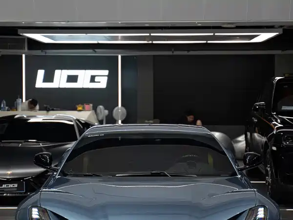 Ferrari 812 2019