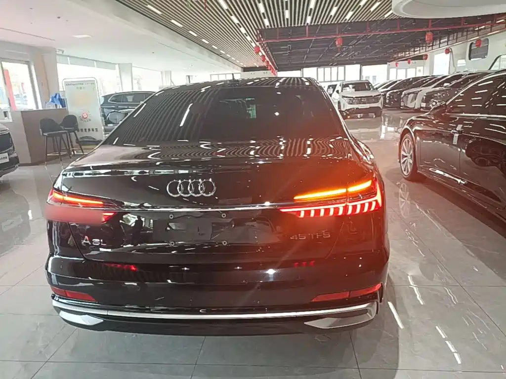 Audi A6L 2023