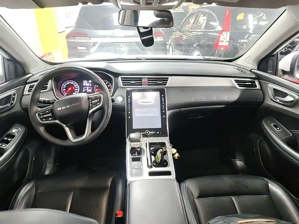 Roewe RX5 2022 — фото 10