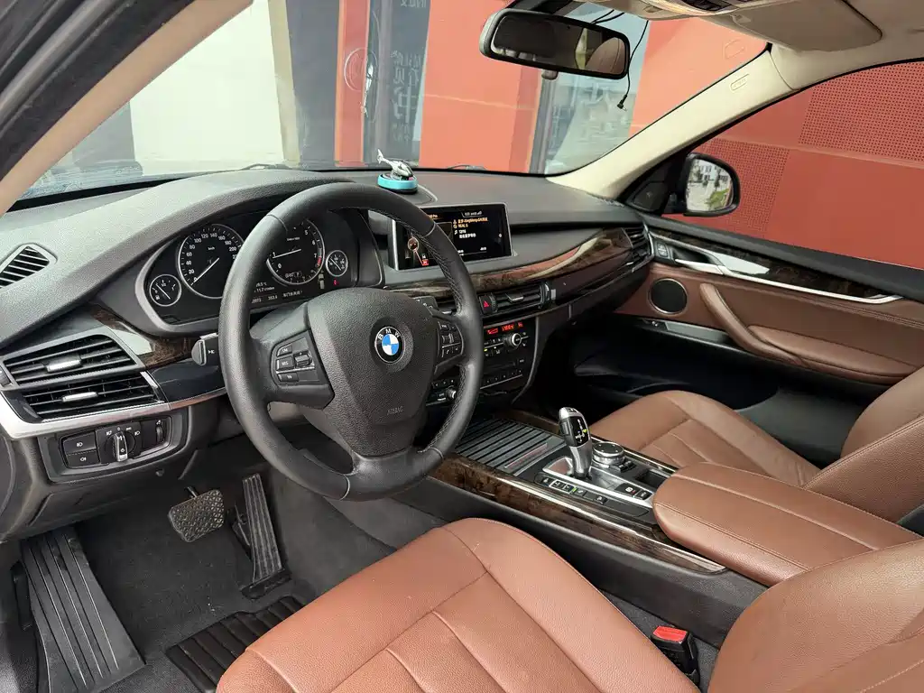 BMW X5 2015 — фото 4