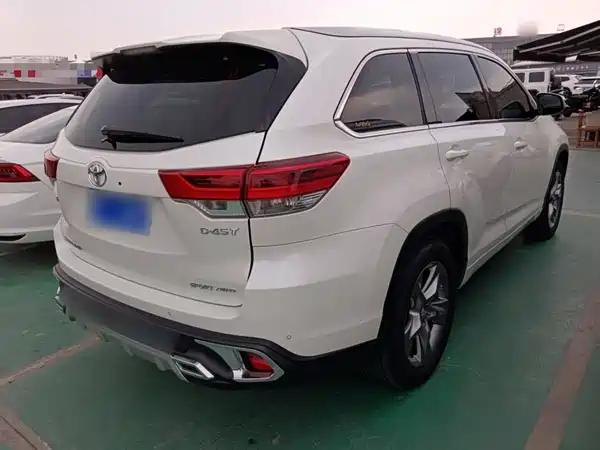 Toyota Highlander 2019