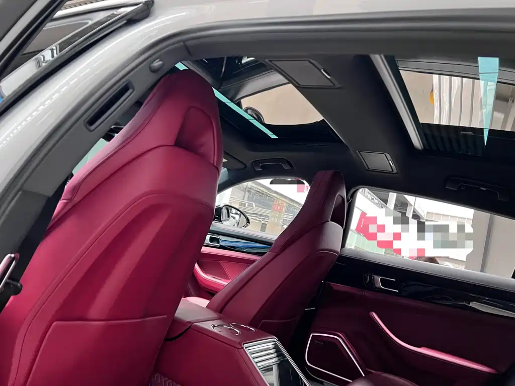 Porsche Panamera 2019 — фото 16