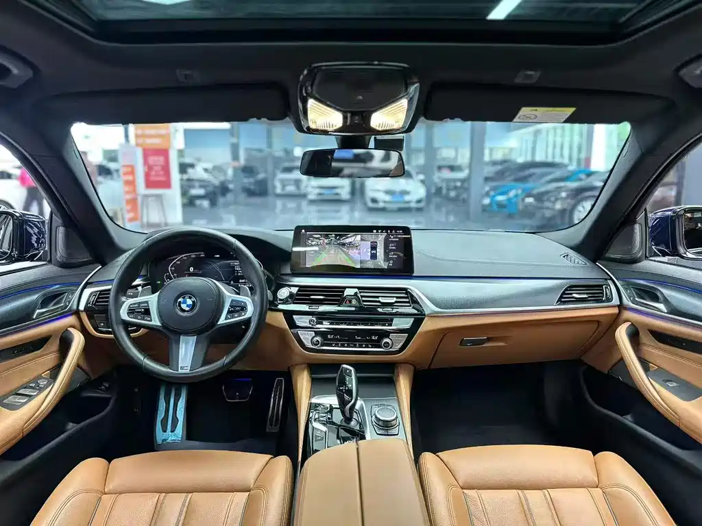 BMW 5 Series 2022
