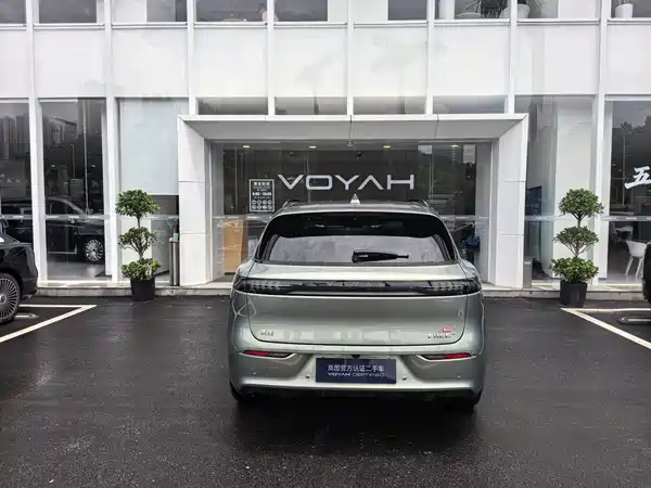 Voyah FREE 2026
