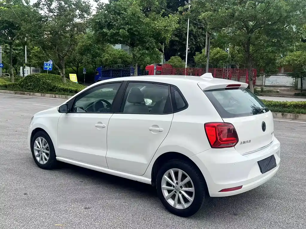 Volkswagen Polo 2014