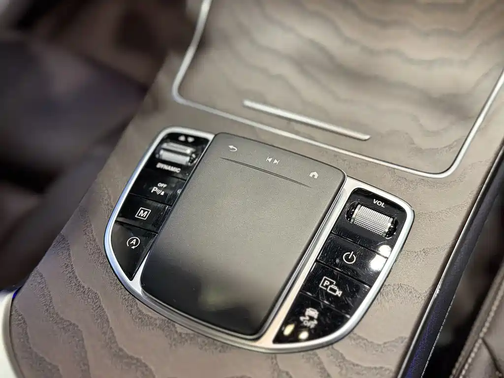 Mercedes-Benz GLC 2022 — фото 20