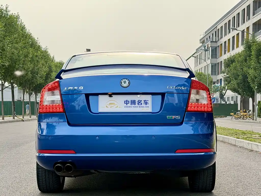 Skoda Octavia 2013 — фото 30