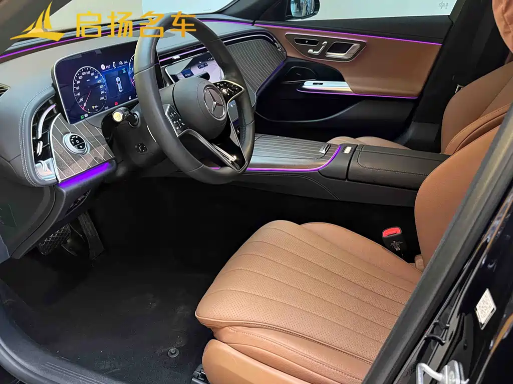 Mercedes-Benz E-Class 2025 — фото 13