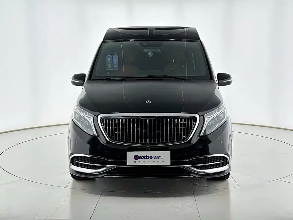Mercedes-Benz V-Class 2022 — фото 2