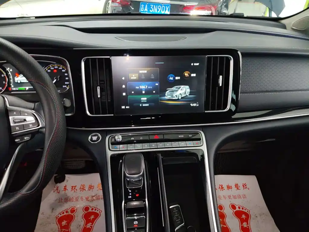 GAC Trumpchi M8 2021 — фото 13