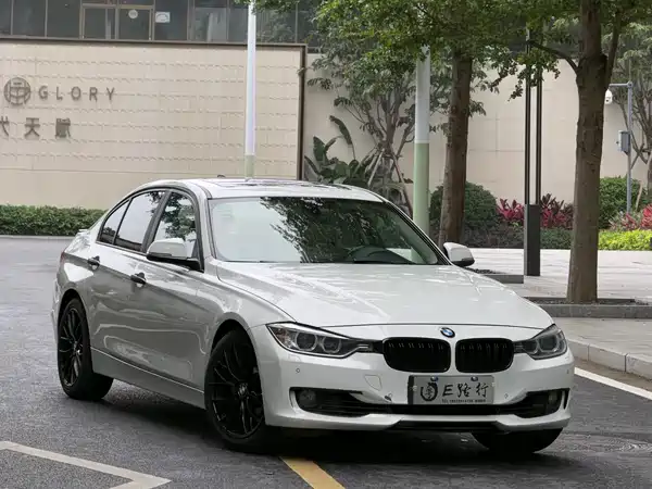 BMW 3 Series 2015