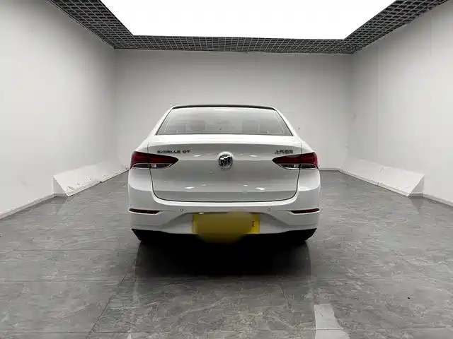 Buick Excelle 2021