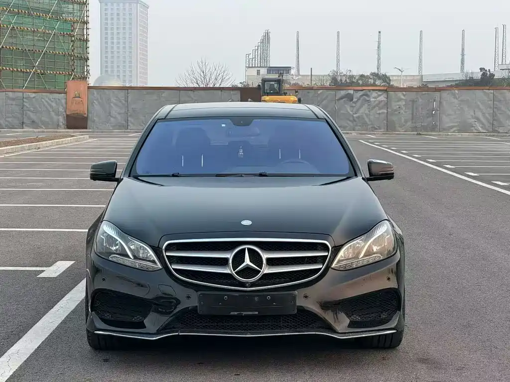 Mercedes-Benz E-Class 2014 — фото 1