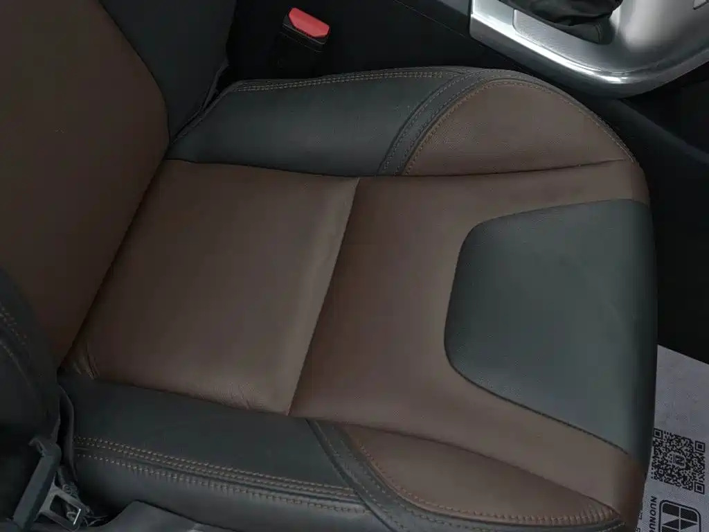 Volvo XC60 2017 — фото 21