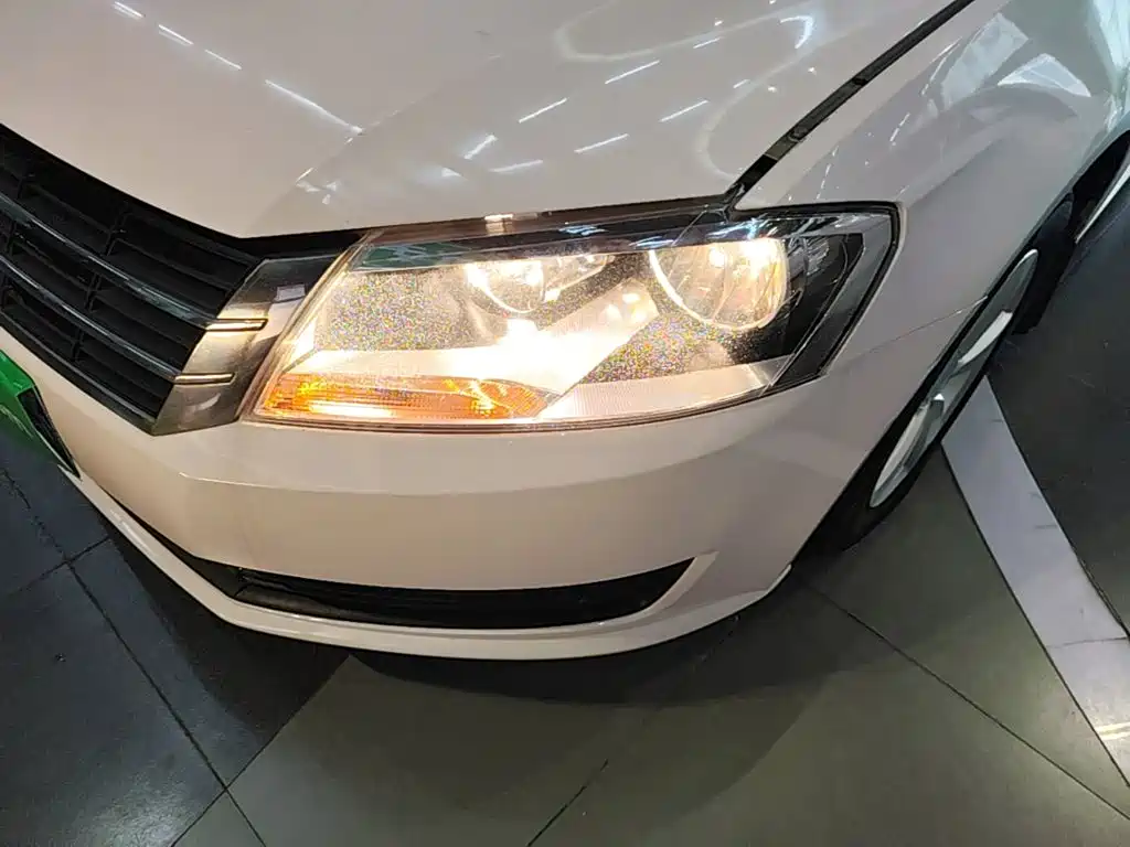Volkswagen Gran Lavida 2015 — фото 24