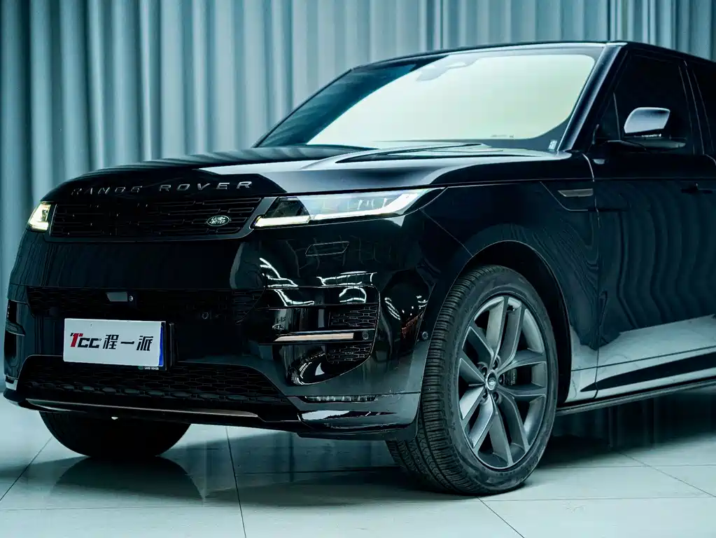 Land Rover Sport 2025 — фото 2