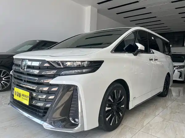 Toyota Vellfire 2024