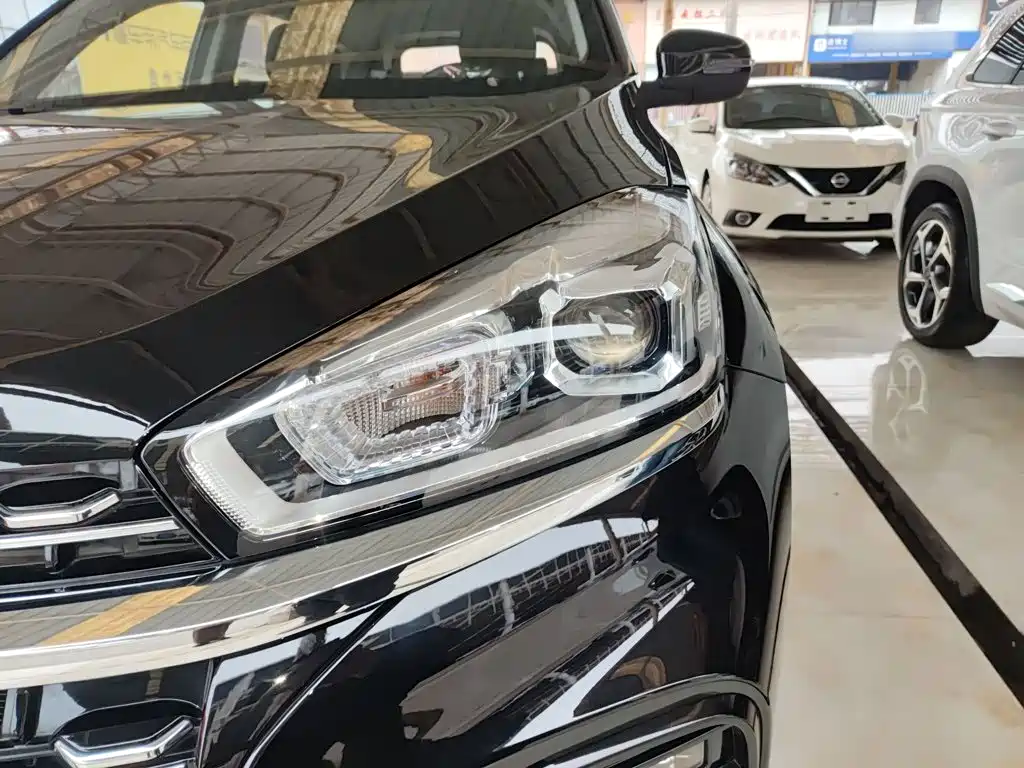 Chery Tiggo 8 2025 — фото 18
