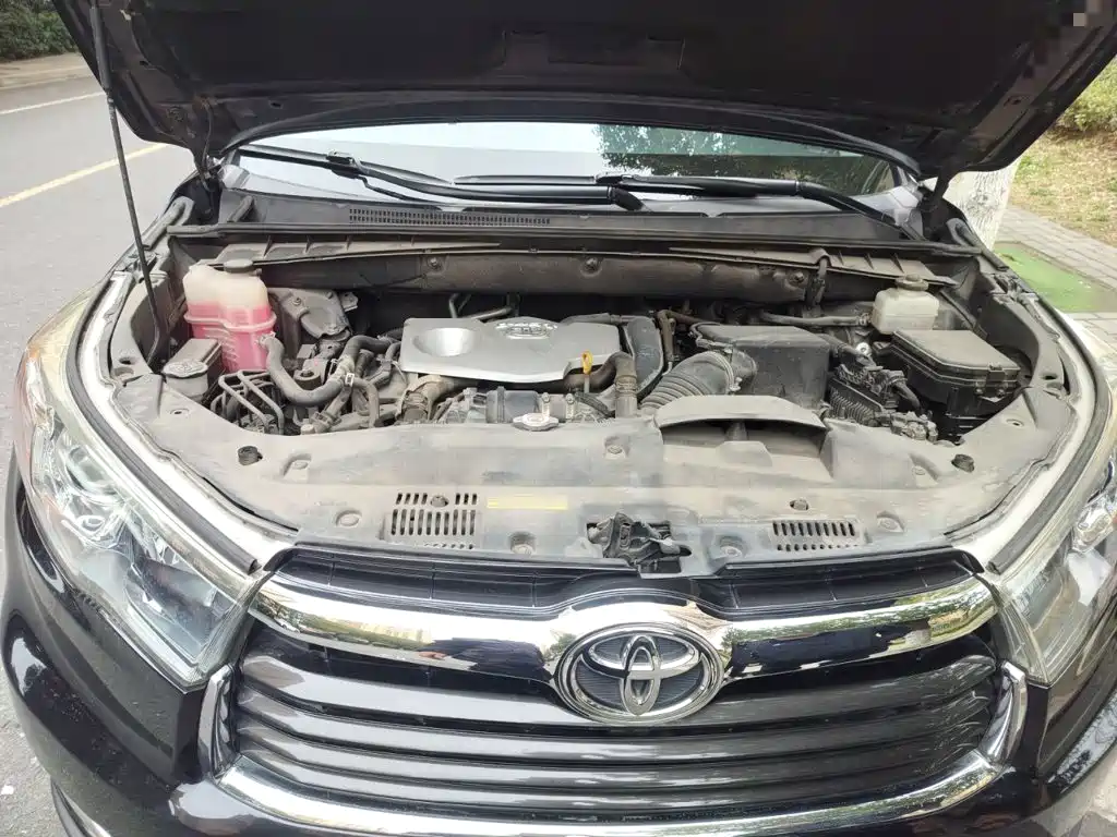 Toyota Highlander 2017 — фото 11