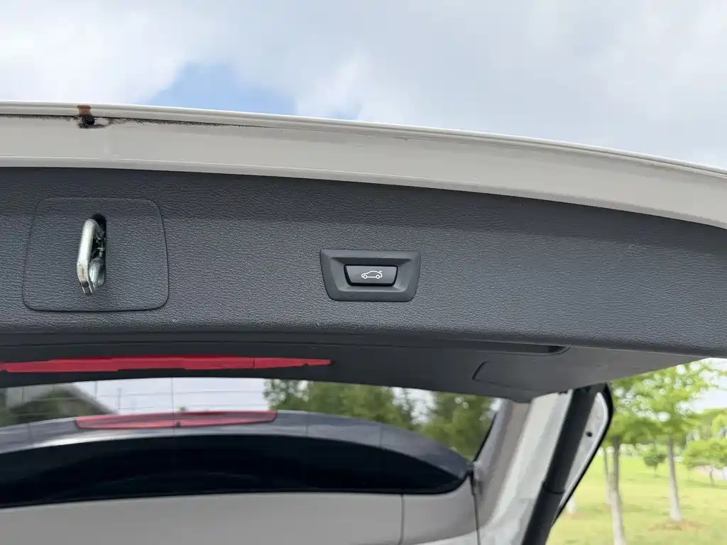 BMW X1 2016 — фото 14
