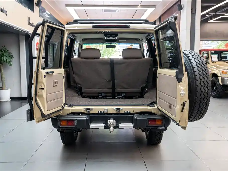 Toyota Land Cruiser 2025 — фото 7