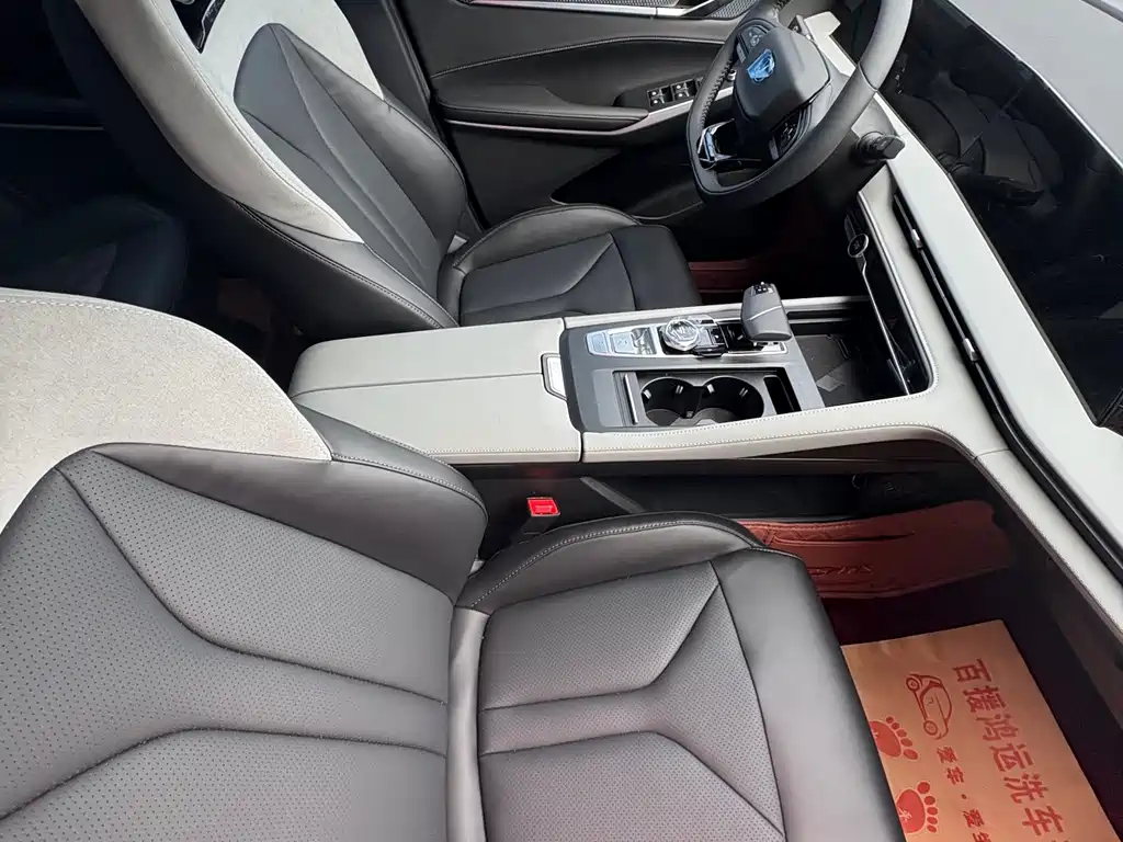 Changan CS75 PLUS 2025 — фото 6