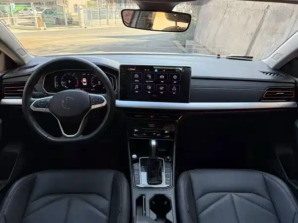 Volkswagen Lavida 2024