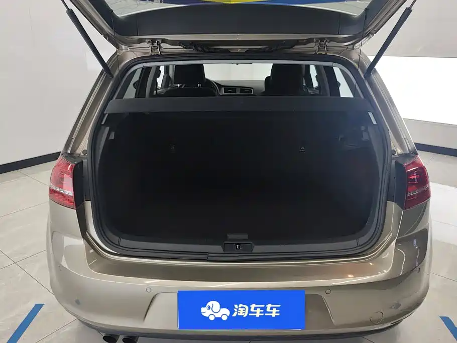 Volkswagen Golf 2014