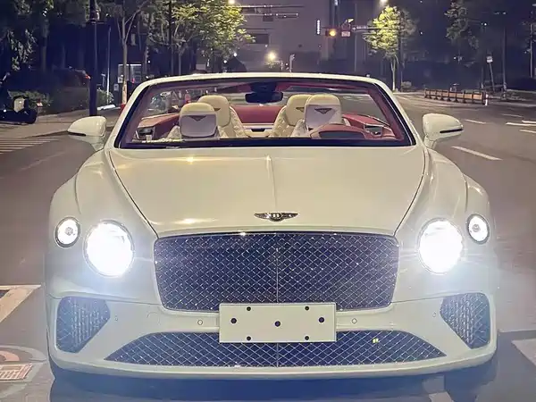 Bentley Continental 2020