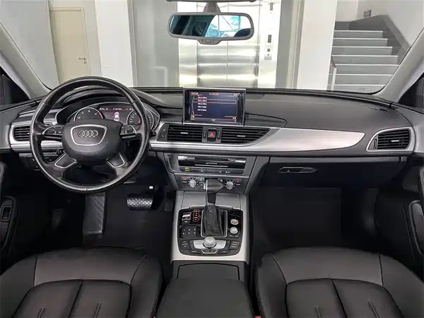 Audi A6L 2016