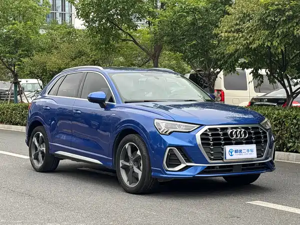 Audi Q3 2021