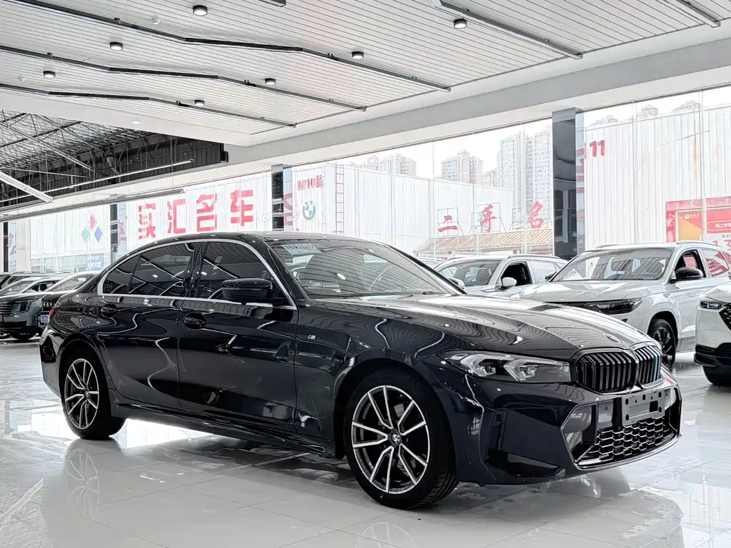 BMW 3 Series 2022