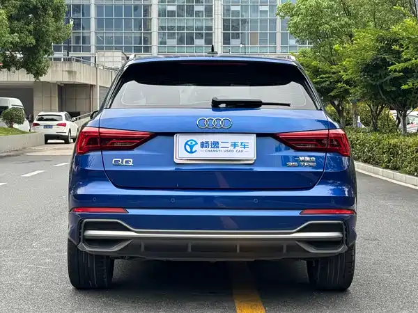 Audi Q3 2021