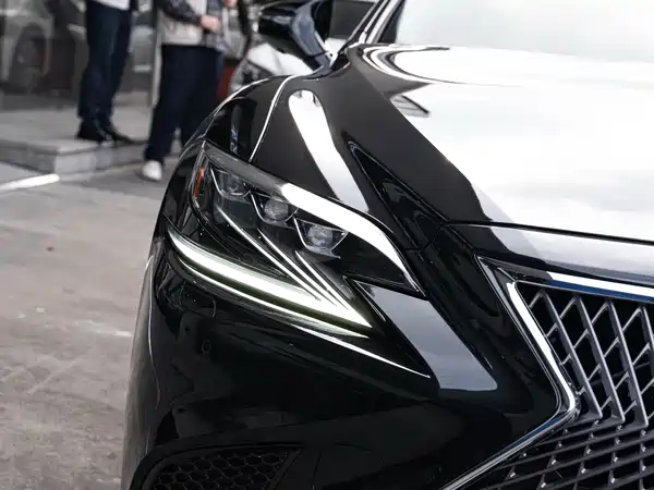Lexus LS 2019