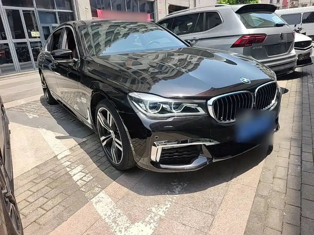 BMW 7 Series 2019 — фото 4