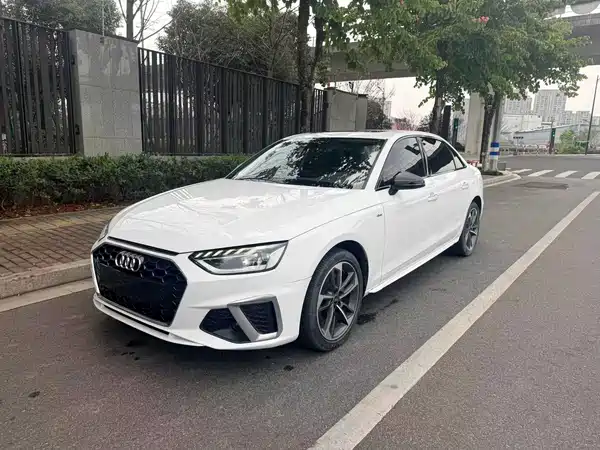 Audi A4L 2023
