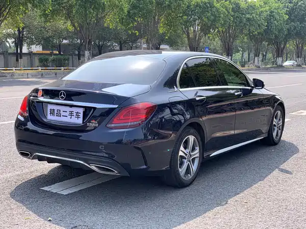 Mercedes-Benz C-Class 2019