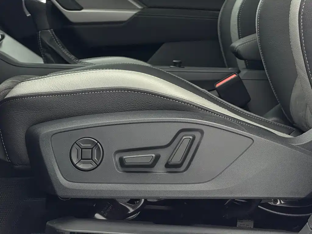 Audi Q3 2023 — фото 21