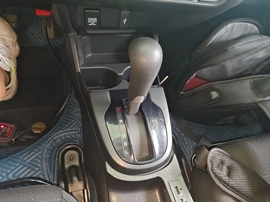 Honda Fit 2018 — фото 14