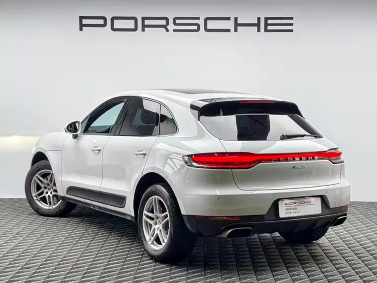 Porsche Macan 2021 — фото 6