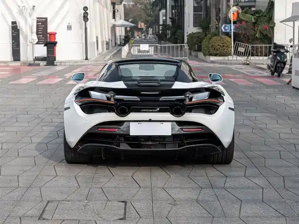 McLaren 720S 2019