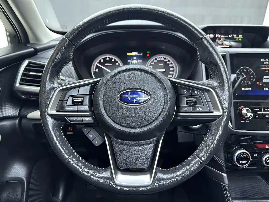 Subaru Forester 2022 — фото 13
