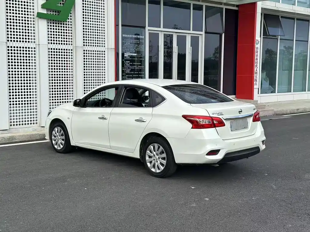 Nissan Sylphy 2022 — фото 25