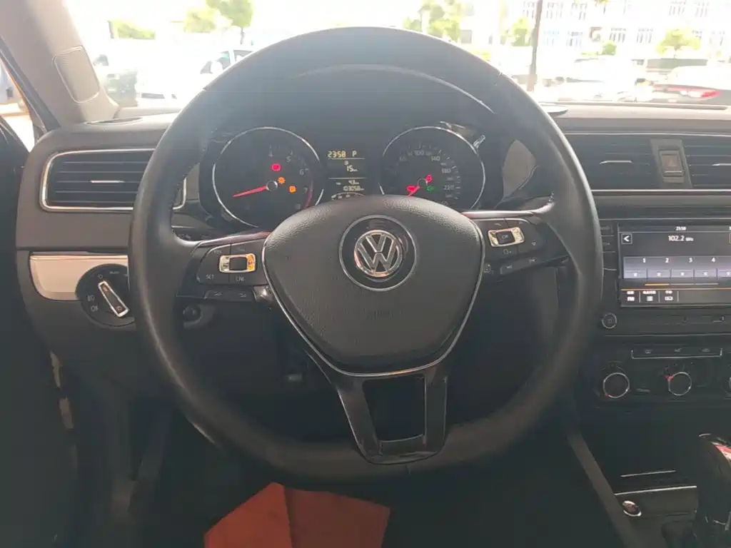 Volkswagen Sagitar 2019 — фото 11