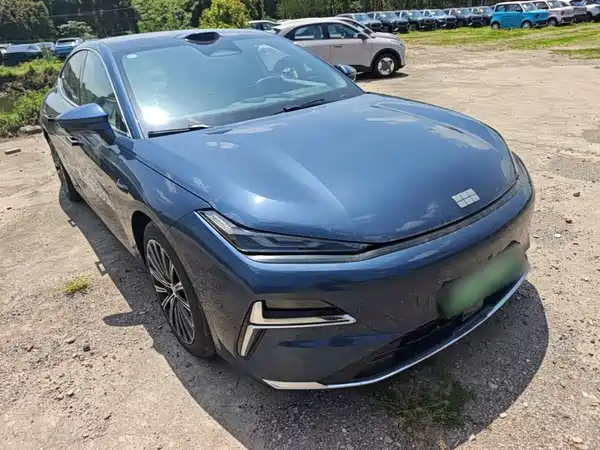 Geely Galaxy Starshine 8 2025