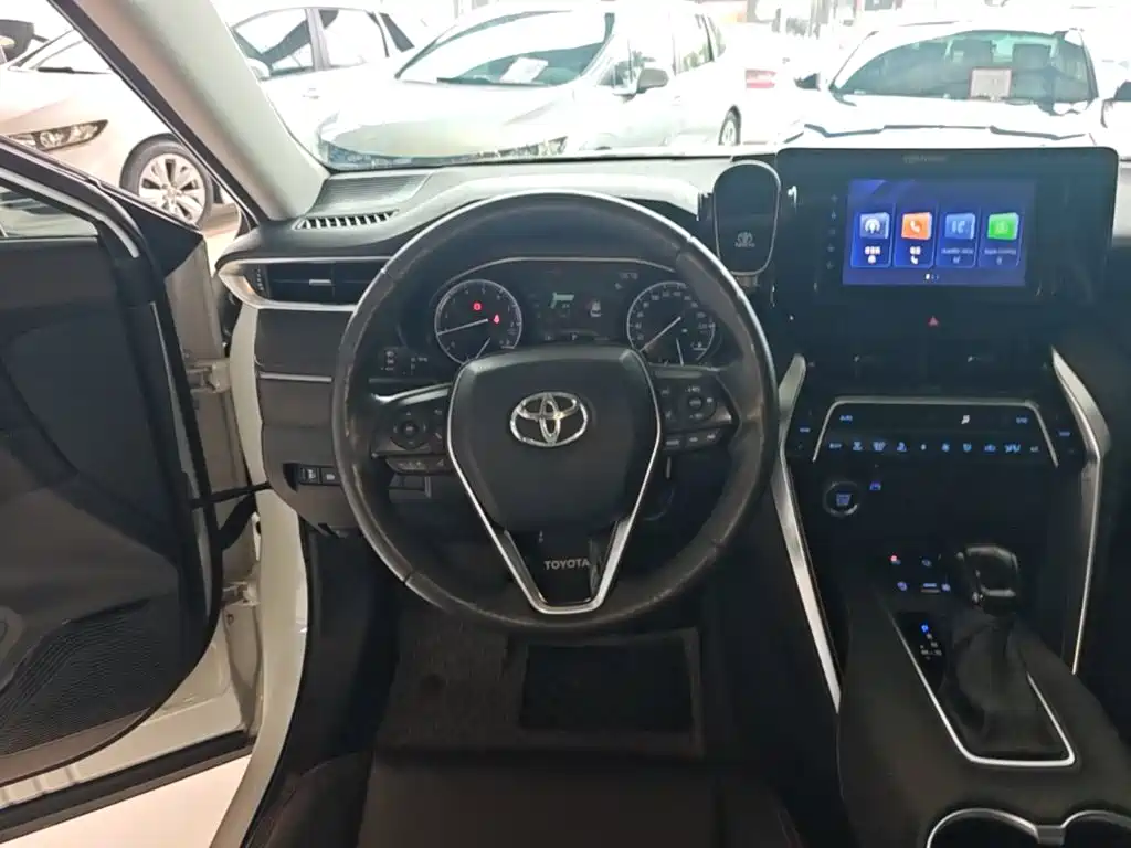 Toyota Harrier 2023 — фото 11